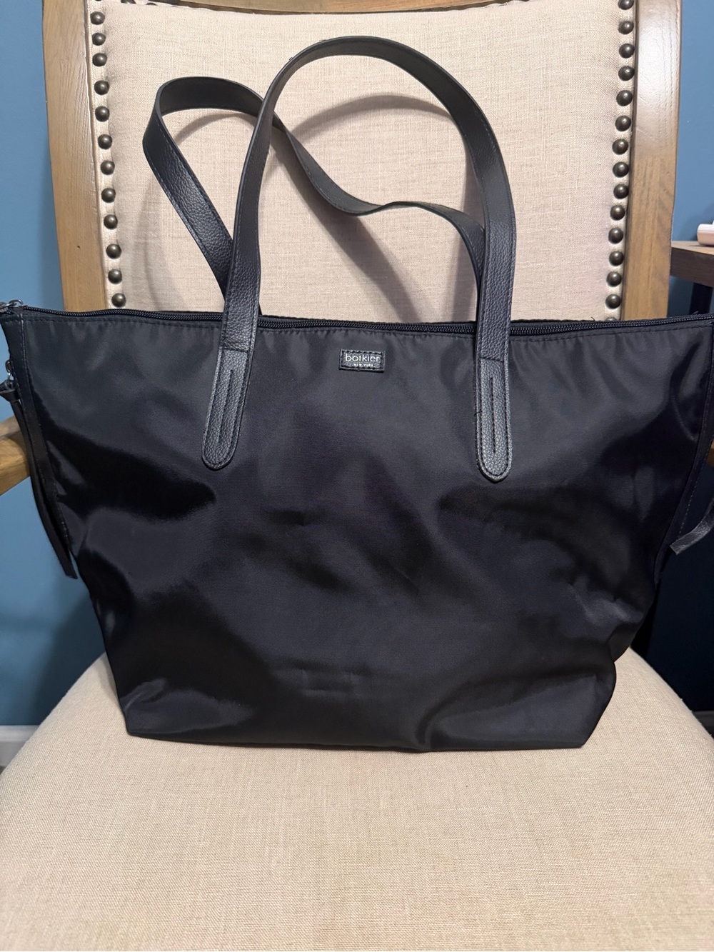 Botkier Black Nylon Messenger Tote